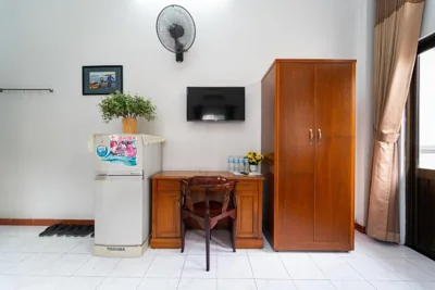 Collection O Madam Cuc Hotel – Photos 2