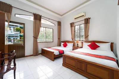 Collection O Madam Cuc Hotel – Photos 11